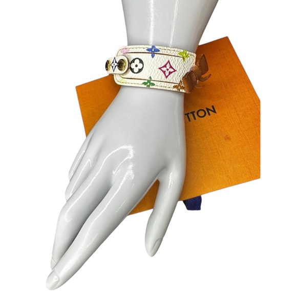 Louis Vuitton × Murakami Leather Monogram ID Bracelet - Picture 2 of 12